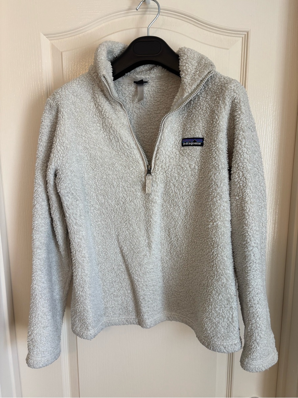 Patagonia Cream Quarter-Zip Fleece